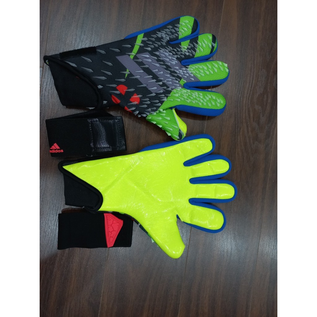 Găng tay thủ môn Adidas Predator Freak người lớn không xương siêu dính, bao tay thủ môn trẻ em siêu rẻ