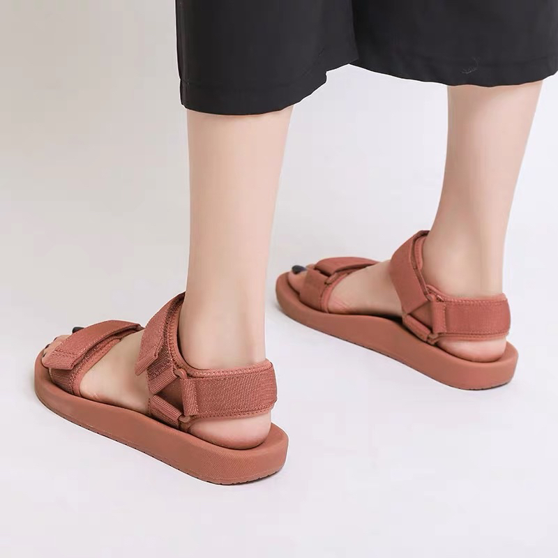 Giày sandal đế bằng 2 quai fashion quai dán xé điều chỉnh cao cấp siêu nhẹ thoáng khí êm chân