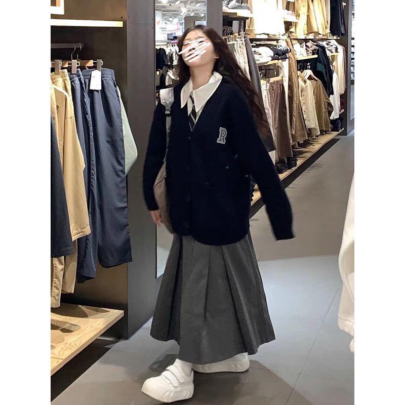 Áo cadigan logo R TH6