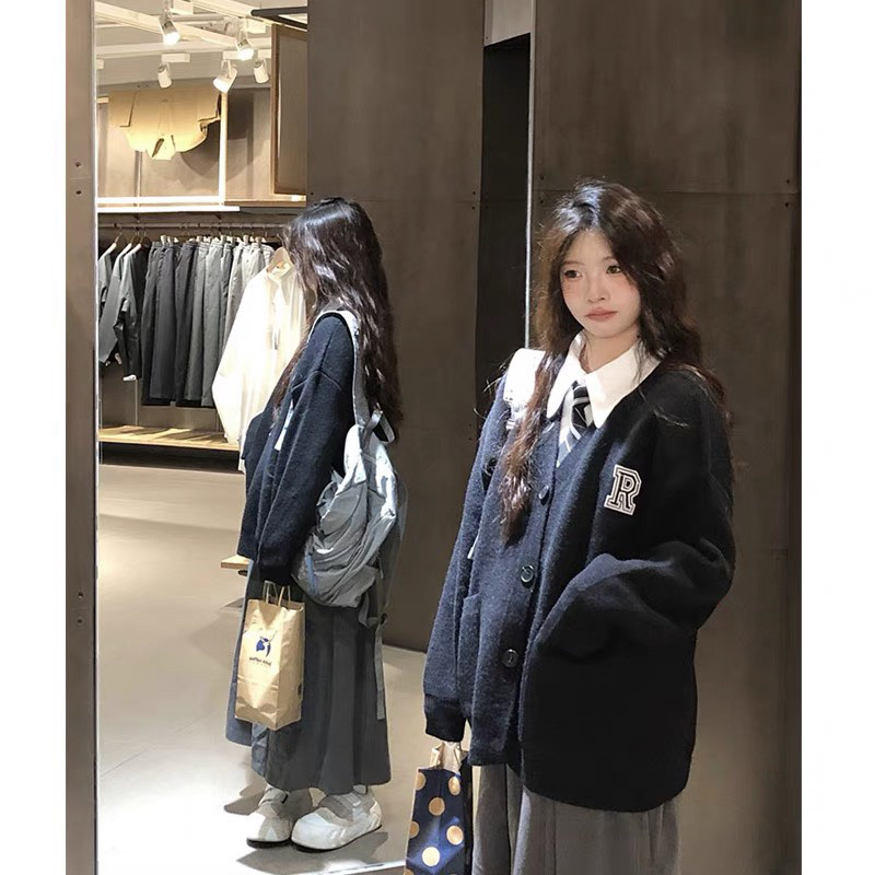 Áo cadigan logo R TH6