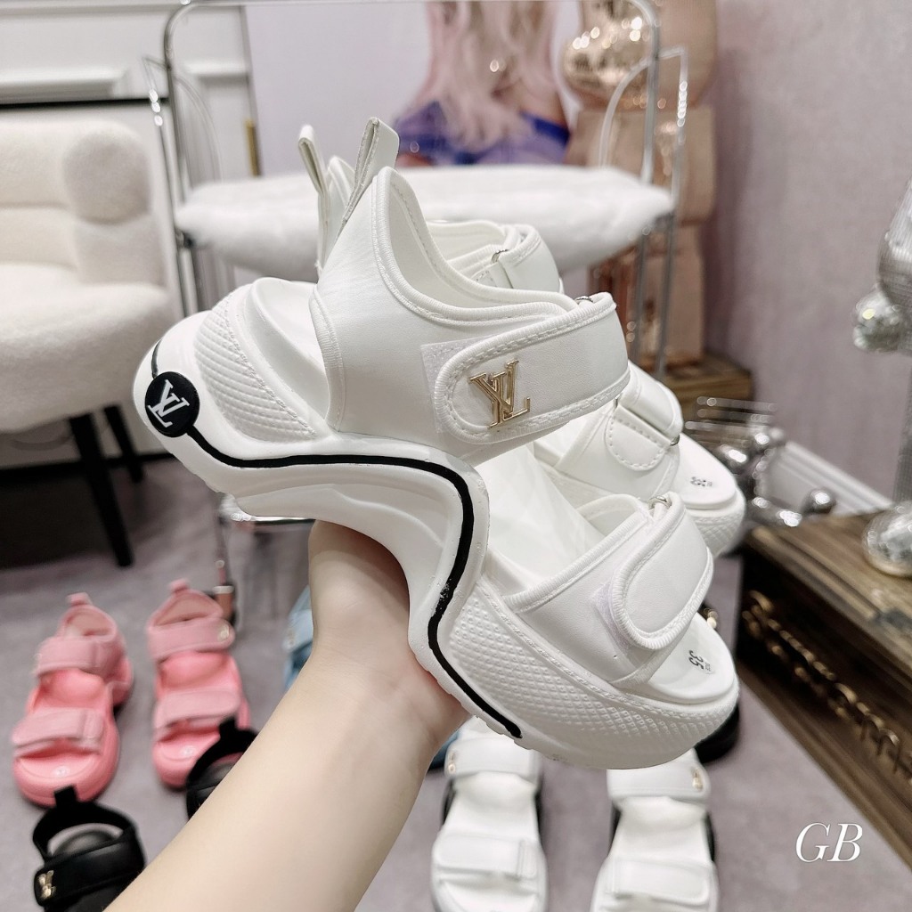 sandal quai hậu nữ LV đế sóng cao 5 phân hot 2023