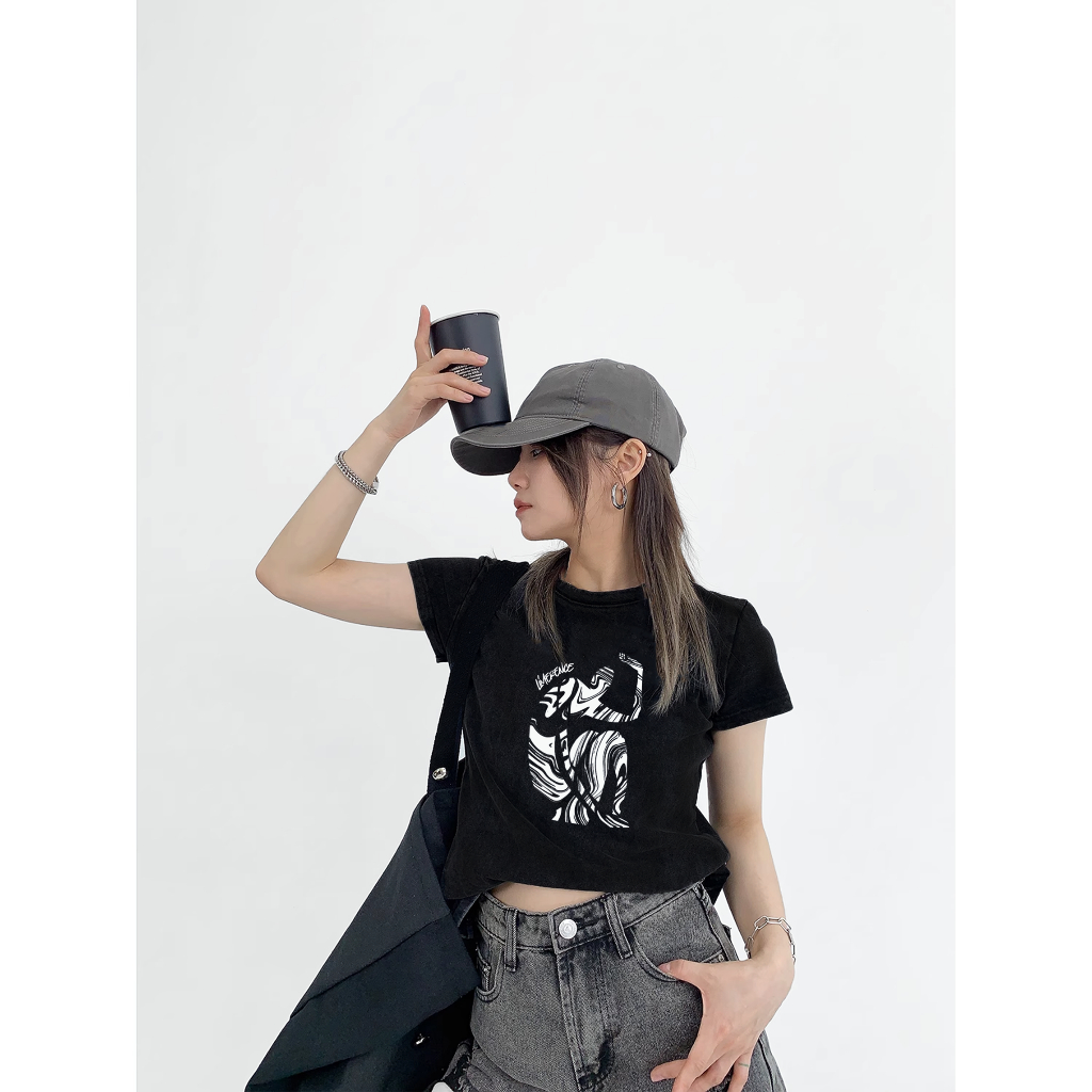 Áo thun Baby tee LIMERENCE lonely vải cotton cao cấp co giãn, dày dặn Local Brand