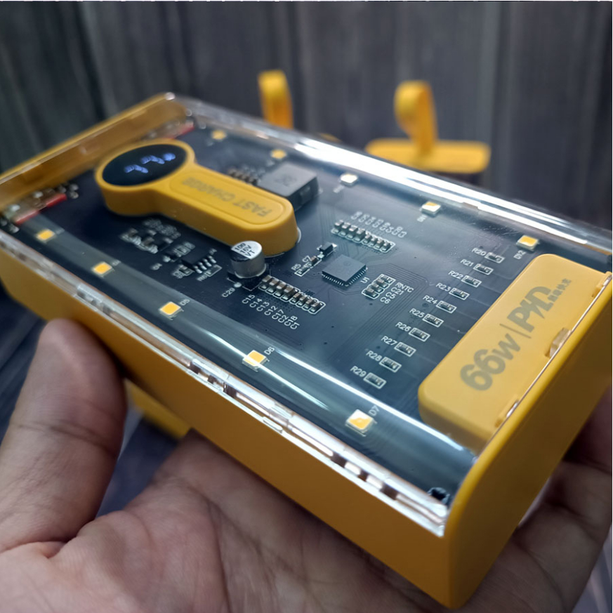Sạc Dự Phòng 20000mAh Dung Lượng Lớn Trong Suốt Phong Cách Cho Điện Thoại , Bảo Hành 12 Tháng