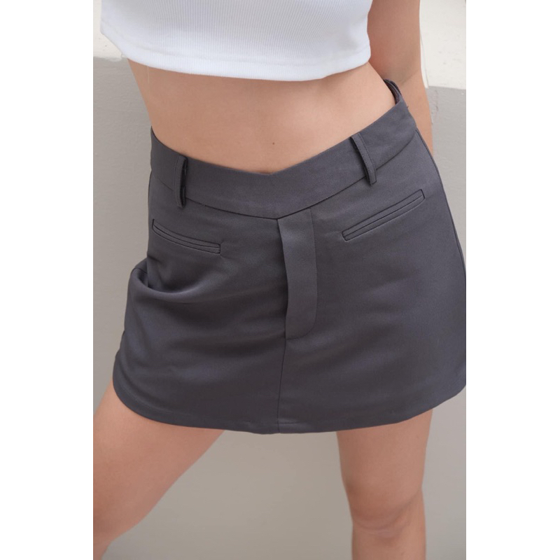 Chân Váy Mini Lưng V Délice