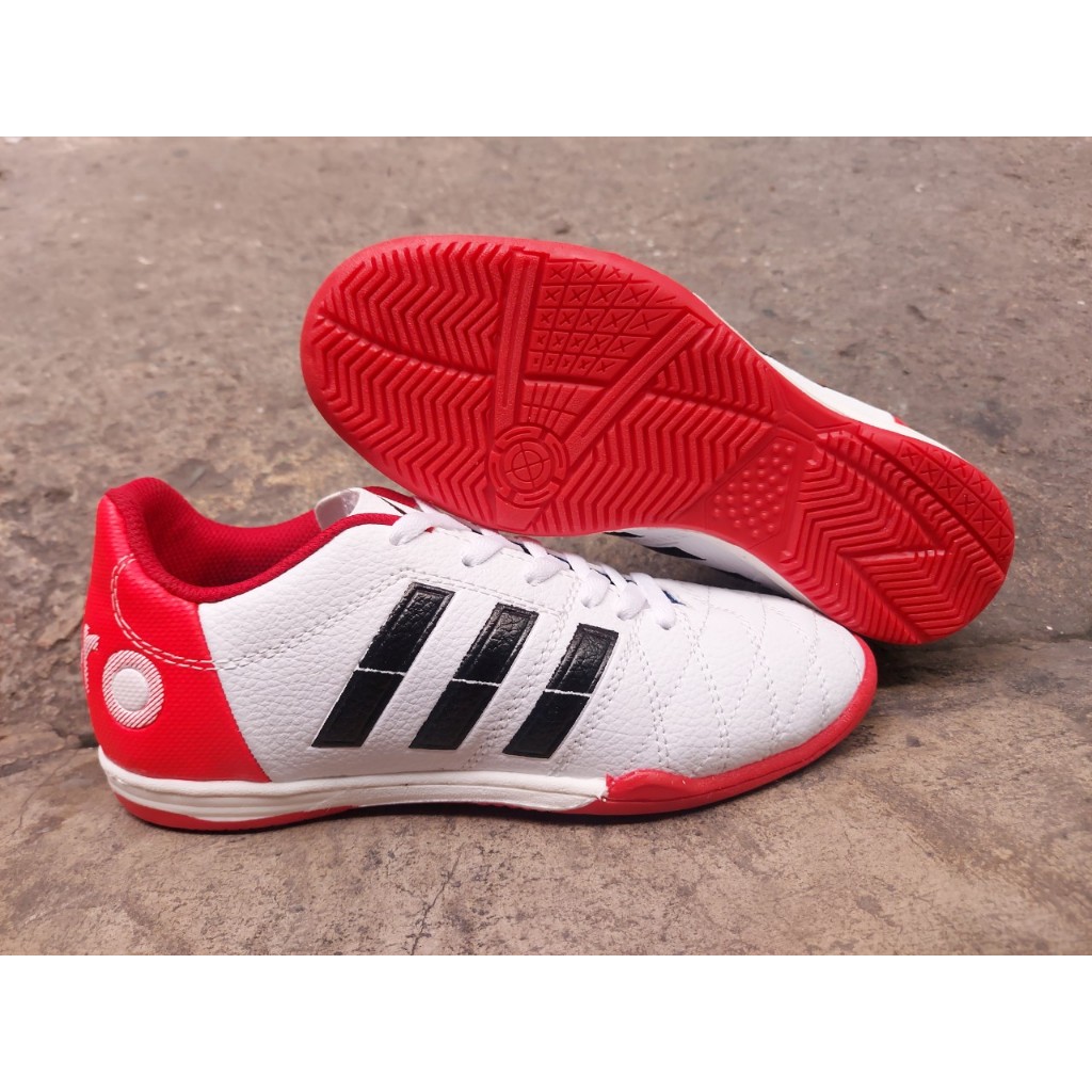 Giày Đá Bóng Trẻ Em Sân Gỗ IC Toni  Giá Rẻ