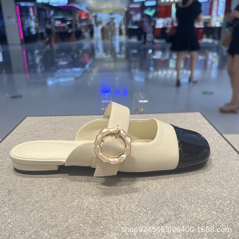 Giày búp bê kiểu bệt hoạ tiết thời trang