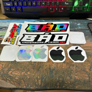 combo táo báo( 2 táo 7 màu 2 táo đen 2 táo trắng 1 icon bạn nhìn gì 1 báo 7 màu 1 báo trắng)