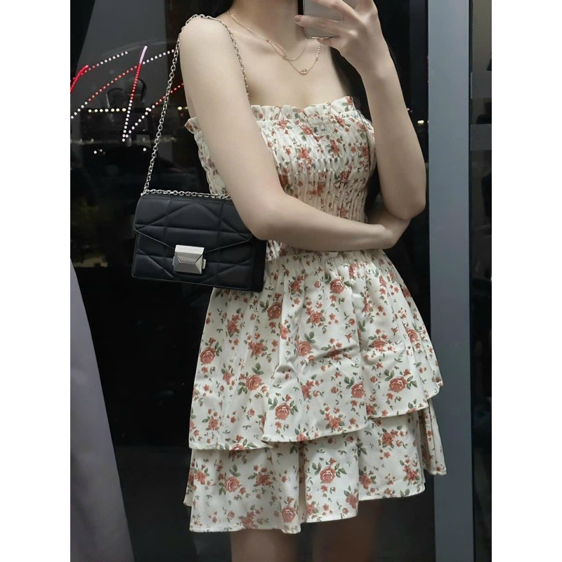 Túi xách nữ khoá vuông Cn.K