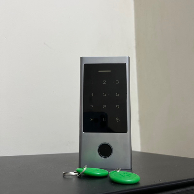 Đầu đọc vân tay Kiểm Soát Ra Vào bằng Vân Tay, Thẻ Từ, Pass,app TUYA/TTLOCK