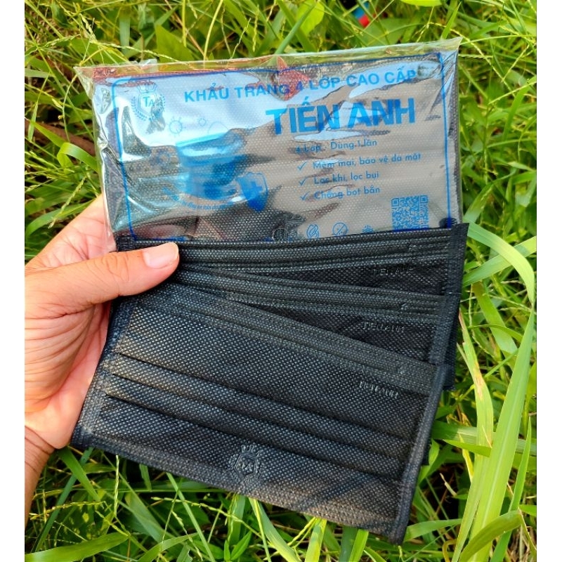 Khẩu trang y tế 4 lớp cao cấp tiến anh  được kiểm tra hàng.mix màu thoải mái.