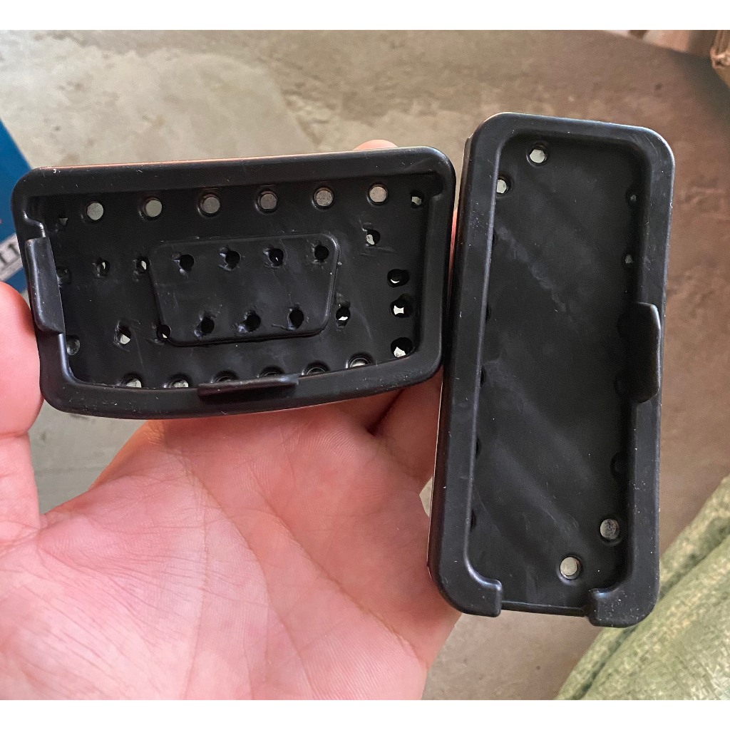 Ốp chân ga Kia K3, Sonet, Seltos, Soluto, Hyundai Creta, Accent