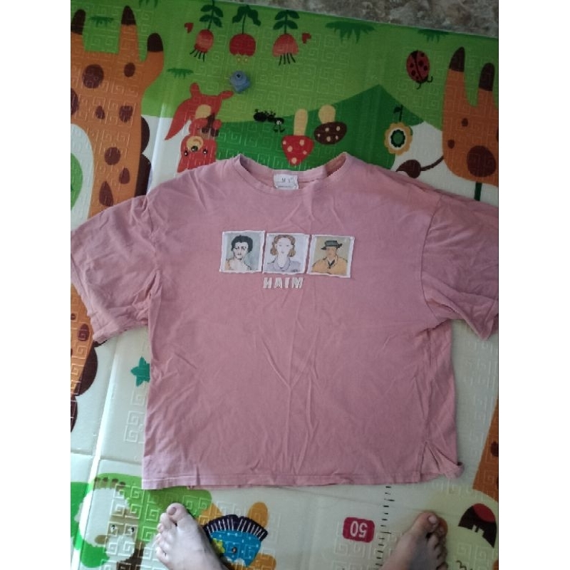 Áo phông thêu hình