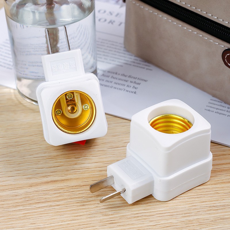 Đui bóng đèn chân xoáy E27 AKIA, có công tắc bật tắt an toàn, jack cắm dễ sử dụng