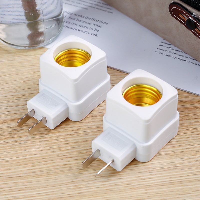 Đui bóng đèn chân xoáy E27 AKIA, có công tắc bật tắt an toàn, jack cắm dễ sử dụng