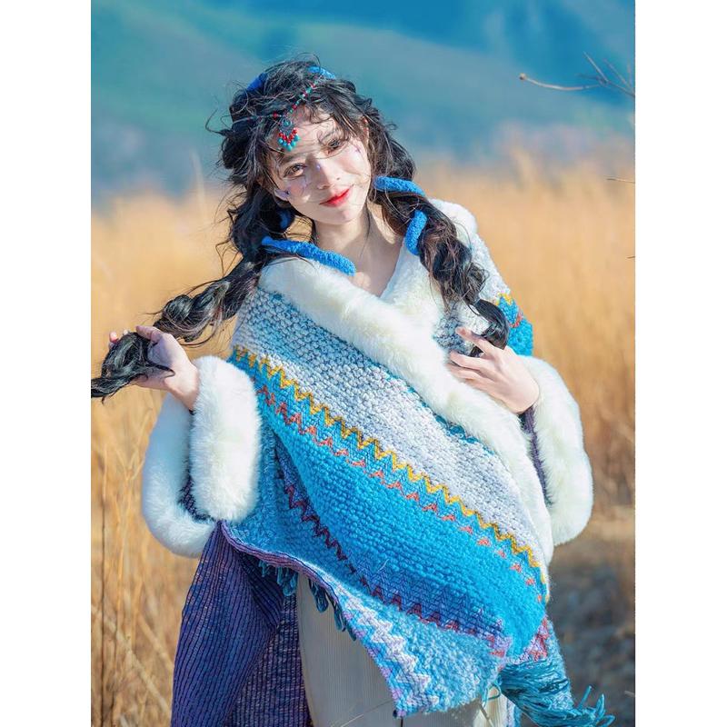 Áo Choàng Thổ Cẩm Bohemian Viền Lông Thời Trang Nữ Thổ Cẩm Mã 2023 Kèm Ảnh Thật