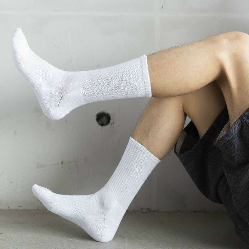 Tất vớ trơn cổ cao nam nữ hai màu trắng đen cotton mềm thoáng mát dễ phối đồ bán chạy giá rẻ hanava