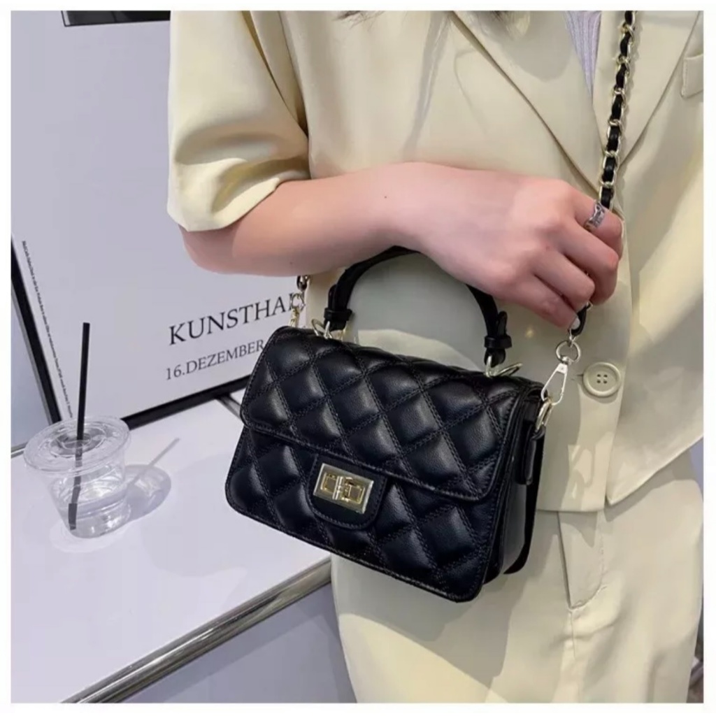 Túi xách nữ MiuMiu chần chỉ  trám siêu sang size 20