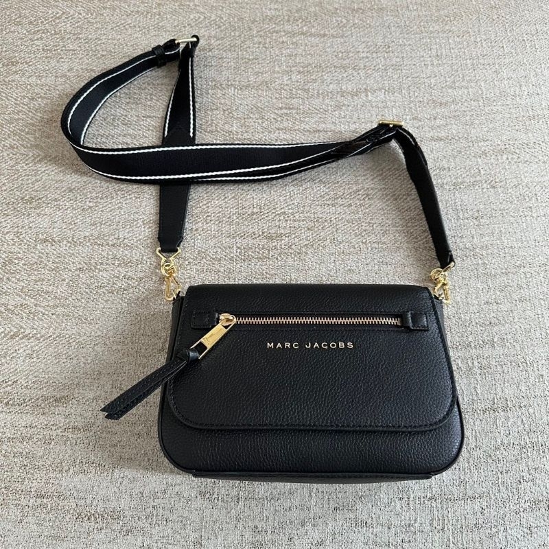 TÚI M@RC J@COBS LEATHER saddle crossbody,da thật nguyên chiếc siêu đẹp.