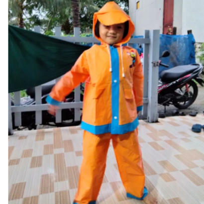 Áo mưa trẻ em, áo mưa BỘ cho bé xuất Nhật hình thú vui nhộn cho bé 2-10 tuổi