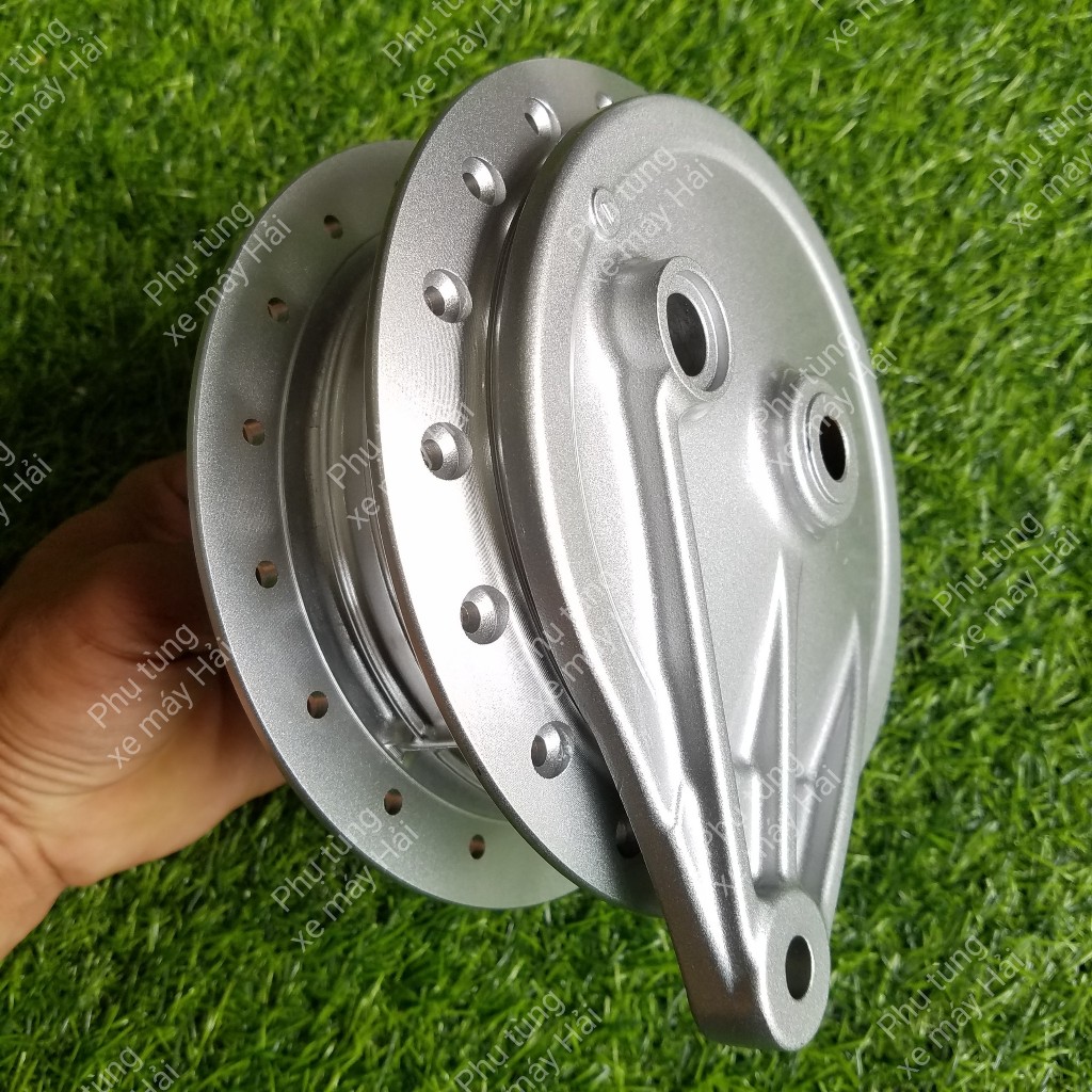 Đùm Sau  HONDA FUTURE 1 Kèm Bạc Đạn Ống Chỉ Má Đùm ZIN Hãng HTH65 MSP 0158