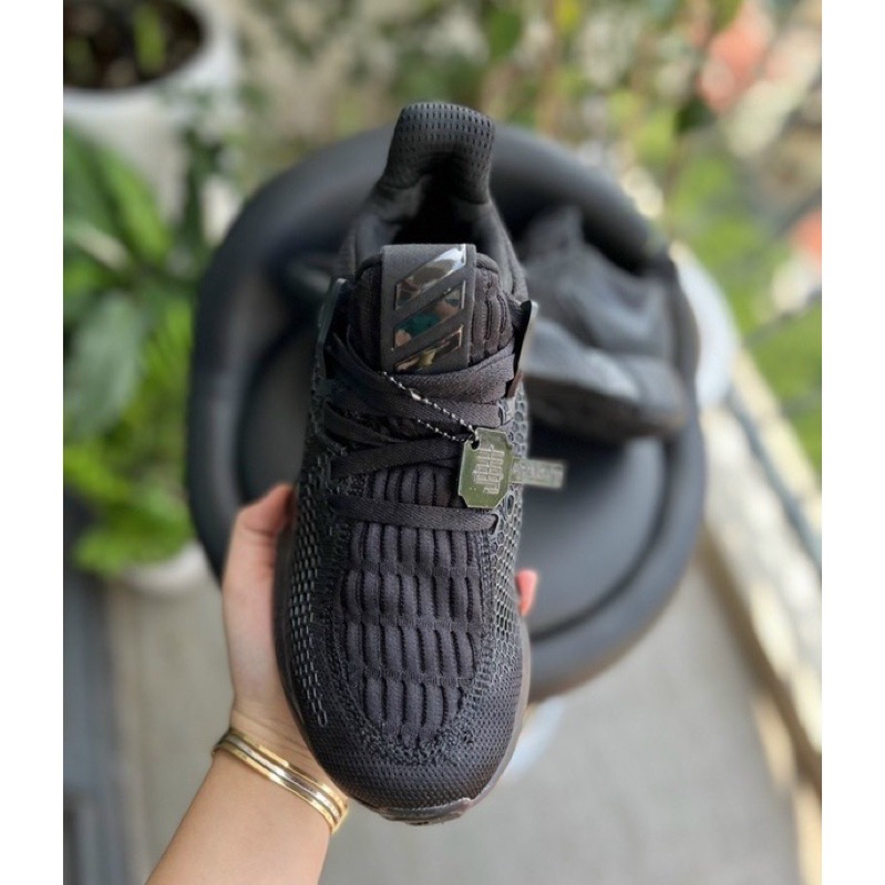 Giày Thể Thao Alphabounce Đen Full 2020