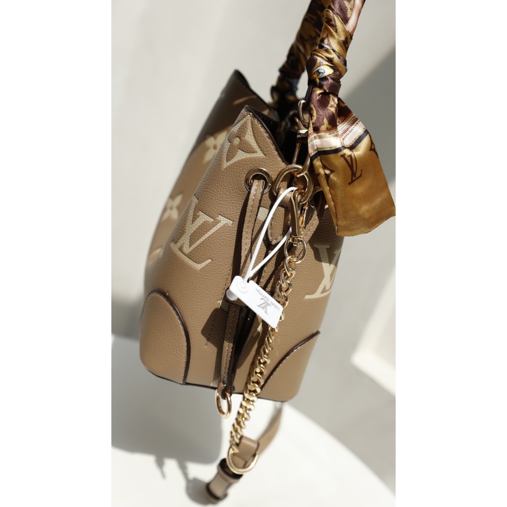 TÚI LV NEO DA BÒ SZ21