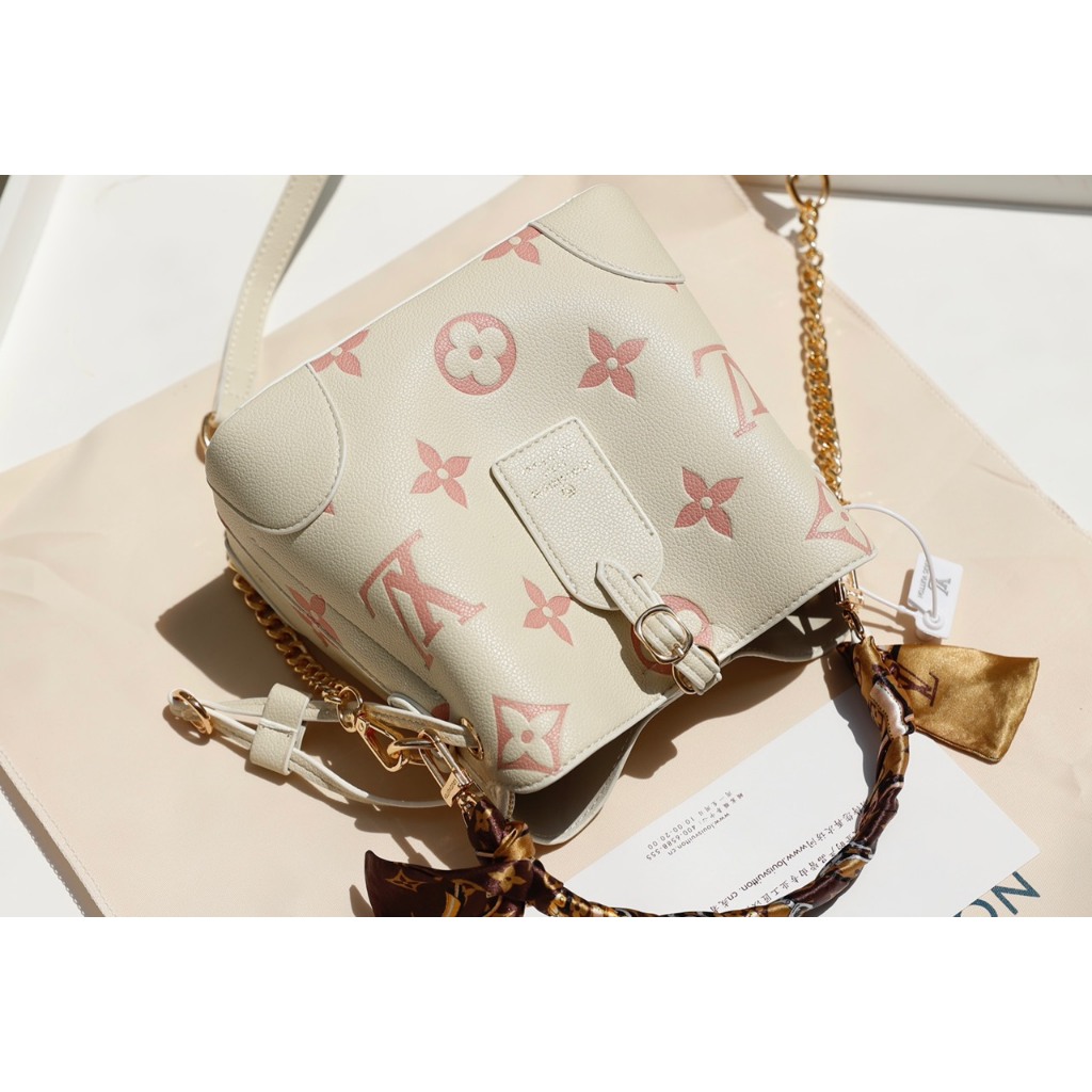 TÚI LV NEO DA BÒ SZ21