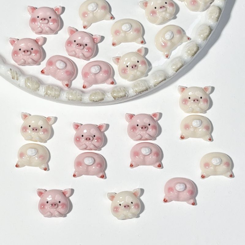 Charm con heo sữa,charm con heo cute trang trí móng tay mới