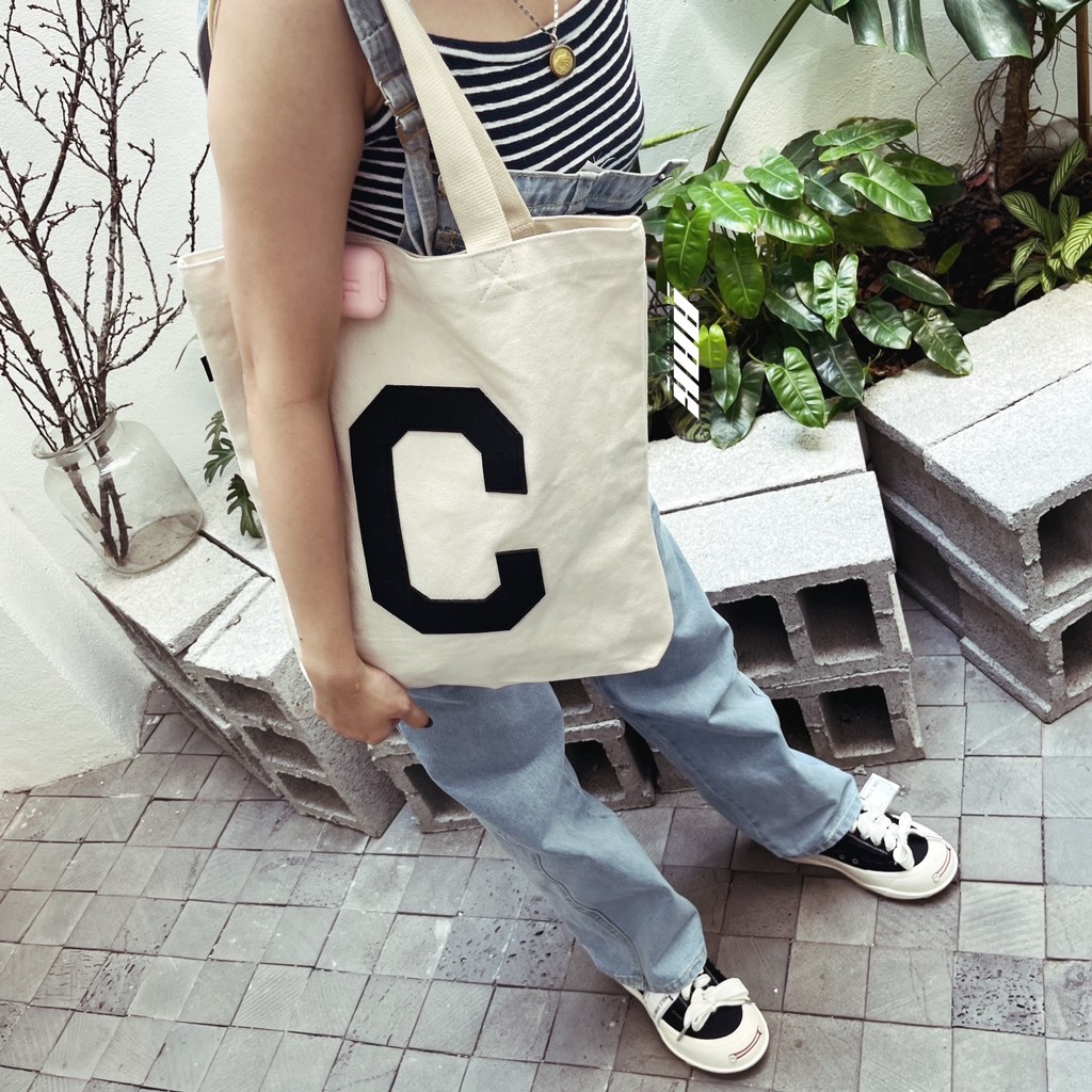 TÚI XÁCH TOTE PHONG CÁCH HÀN QUỐC ĐẾN TỪ COVERNAT