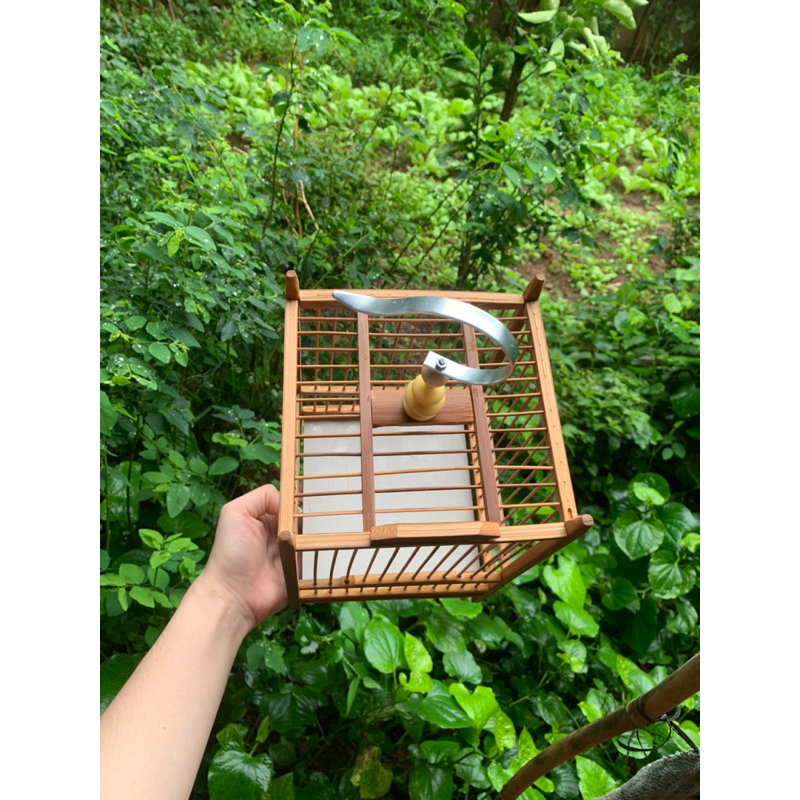 Khung lồng chim khuyên, chim hút mật hình vuông mini, kích thước 16, chất liệu trúc - Lồng Chim Tự Ráp Thế An