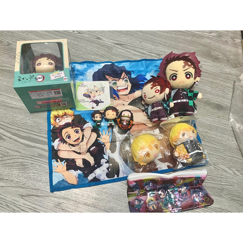Goods Kimetsu No Yaiba - Khăn, Bánh Mì, Đậu Zenitsu, Mini Figure, Lookup Tanjiro, Lót Ly
