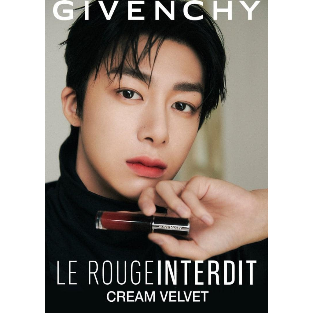 S𝐨𝐧 𝐥𝐞 𝐫𝐨𝐮𝐠𝐞 𝐢𝐧𝐭𝐞𝐫𝐝𝐢𝐭 𝐜𝐫𝐞𝐚𝐦 𝐯𝐞𝐥𝐯𝐞𝐭 G𝐢𝐯𝐞𝐧𝐜𝐡𝐲