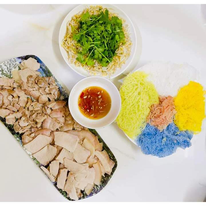 Bánh hỏi ăn liền rau củ ngũ sắc đặc sản Bình Định Vidata 300gr/gói