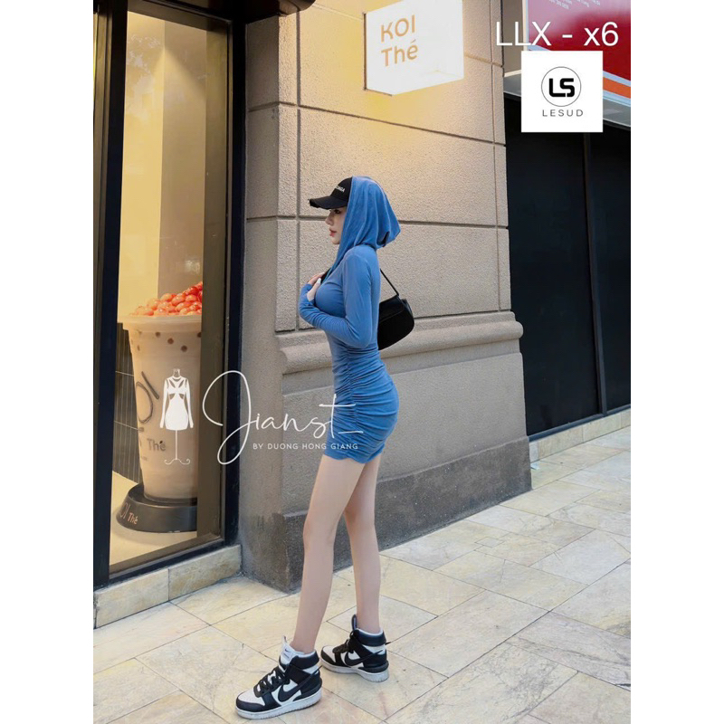 Váy Body Mũ Chất Zip Co Giãn 4 Chiều