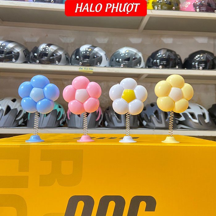 Bông hoa gắn nón bảo hiểm- oto - nhiều màu