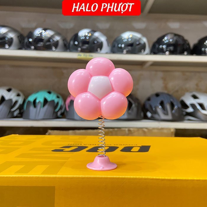 Bông hoa gắn nón bảo hiểm- oto - nhiều màu