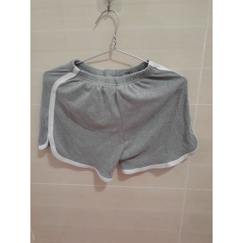 Quần áo trẻ em pass