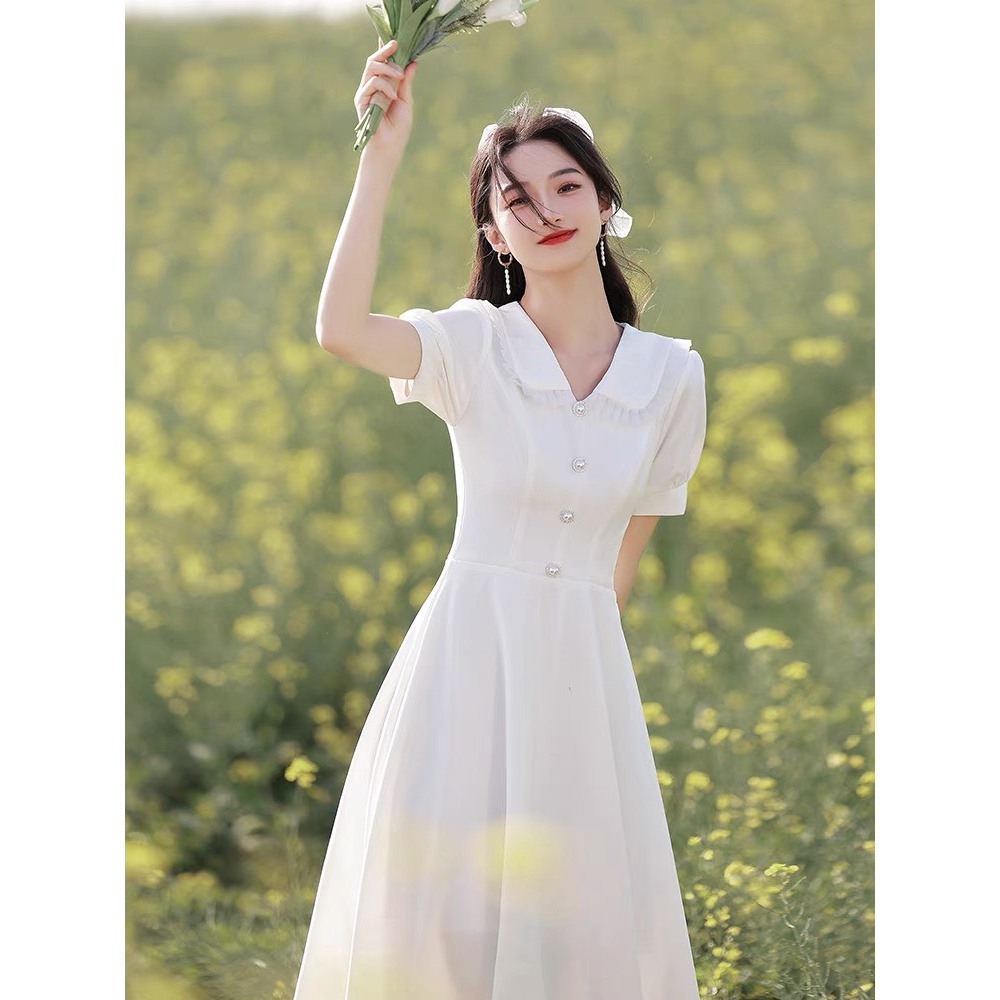 Váy cổ V chân xếp ly thiết kế chính hãng
