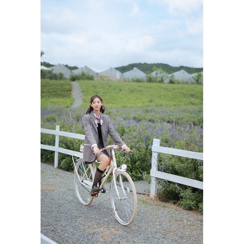 Set áo long sleeve blazer và chân váy pleated grey MADELEN