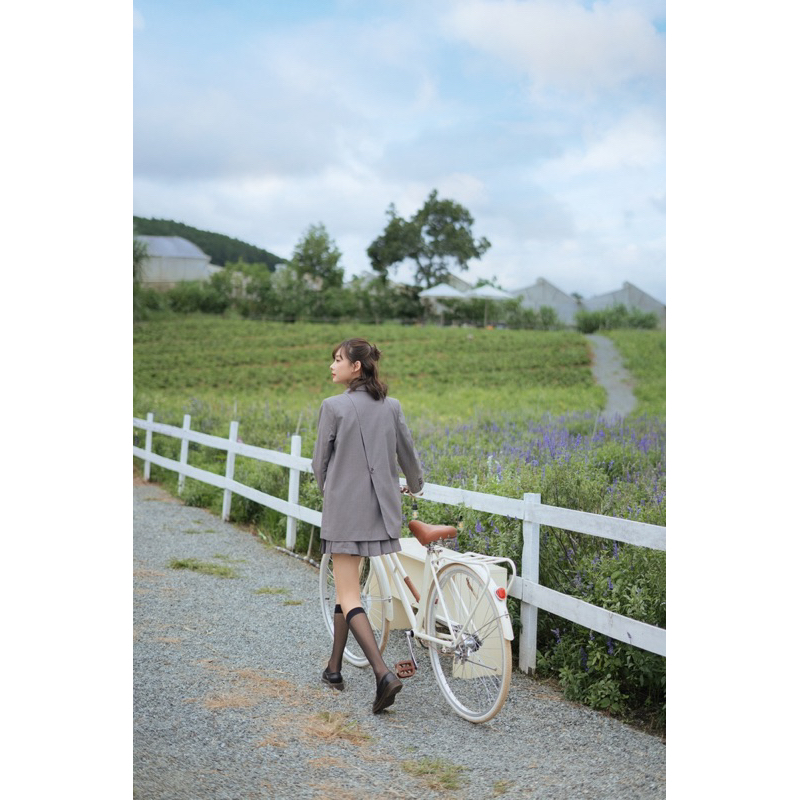 Set áo long sleeve blazer và chân váy pleated grey MADELEN