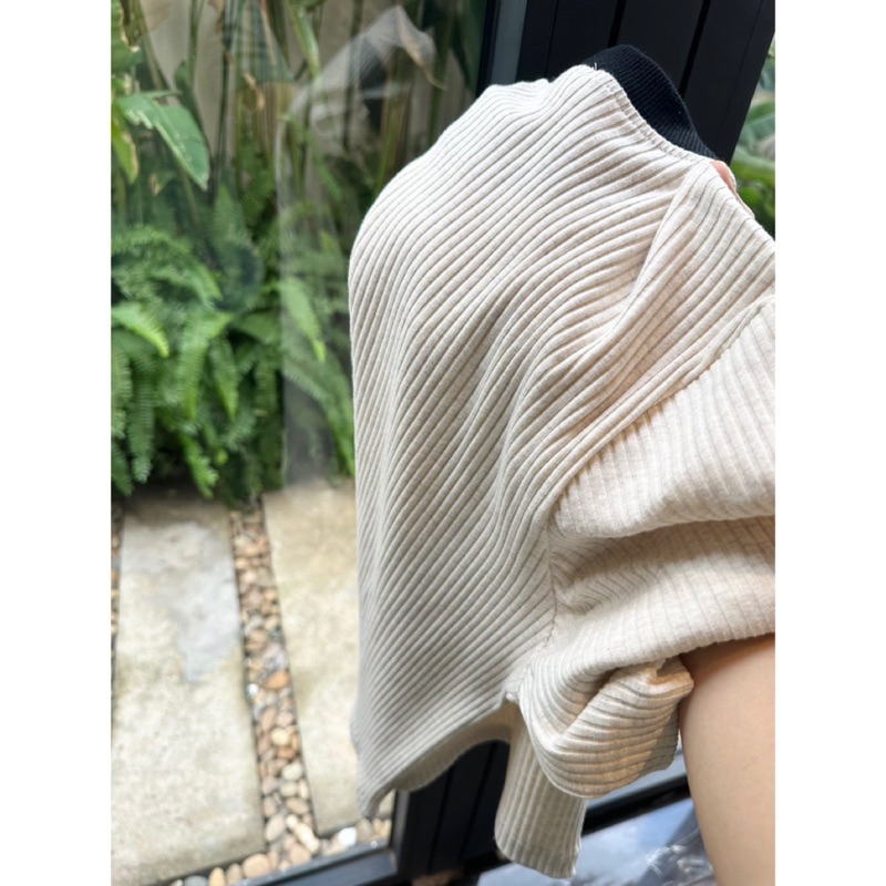 Áo thun gân SUESS TEE trái tim