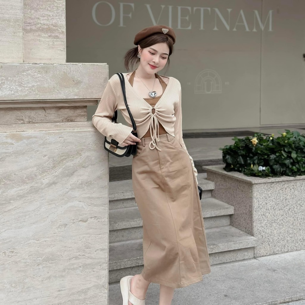 Sét váy áo croptop, áo kiểu yếm mix chân váy chữ A. Sét váy 3 món sang chảnh cho các nàng siện đi chơi, dự tiệc.