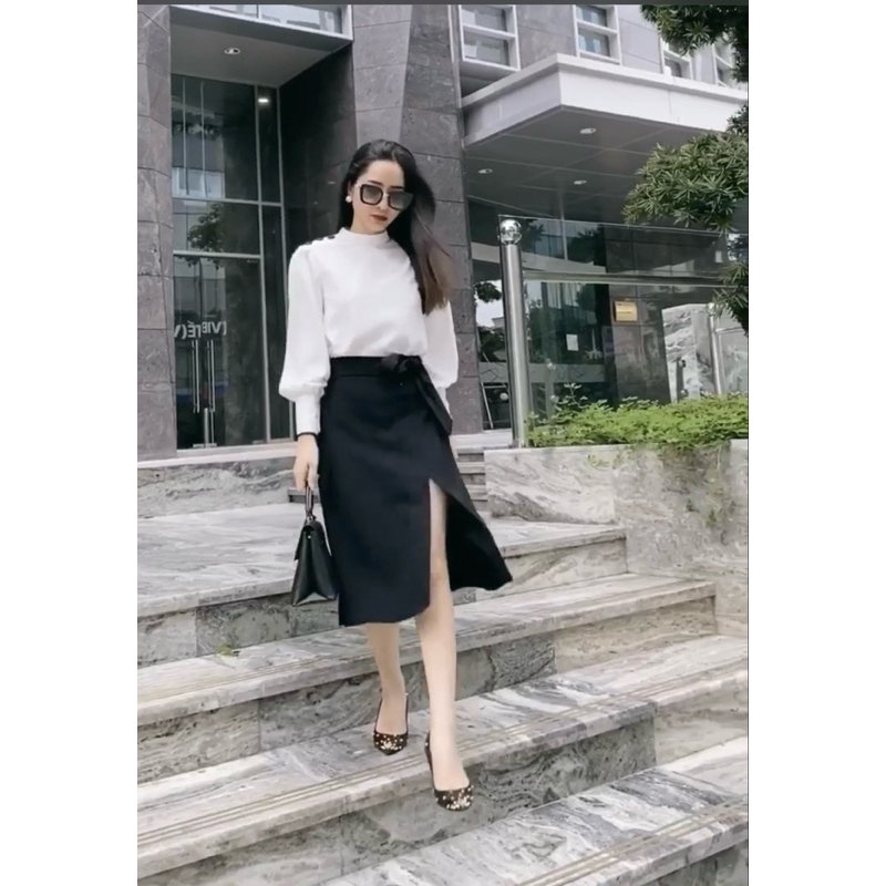 S215- Set chân váy sẻ đùi đen+ áo sơ mi tay dài trắng công sở, thanh lịch