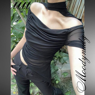 Áo lưới bẹt vai vạt chéo moody nudy