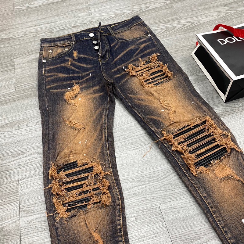 Quần Jean Amiri 4 Cúc Like Au Màu Nâu Đất Tua Vàng Lót Da,Quần bò Amiri vá da nhăn cứng 4 khuy chất Boy phố