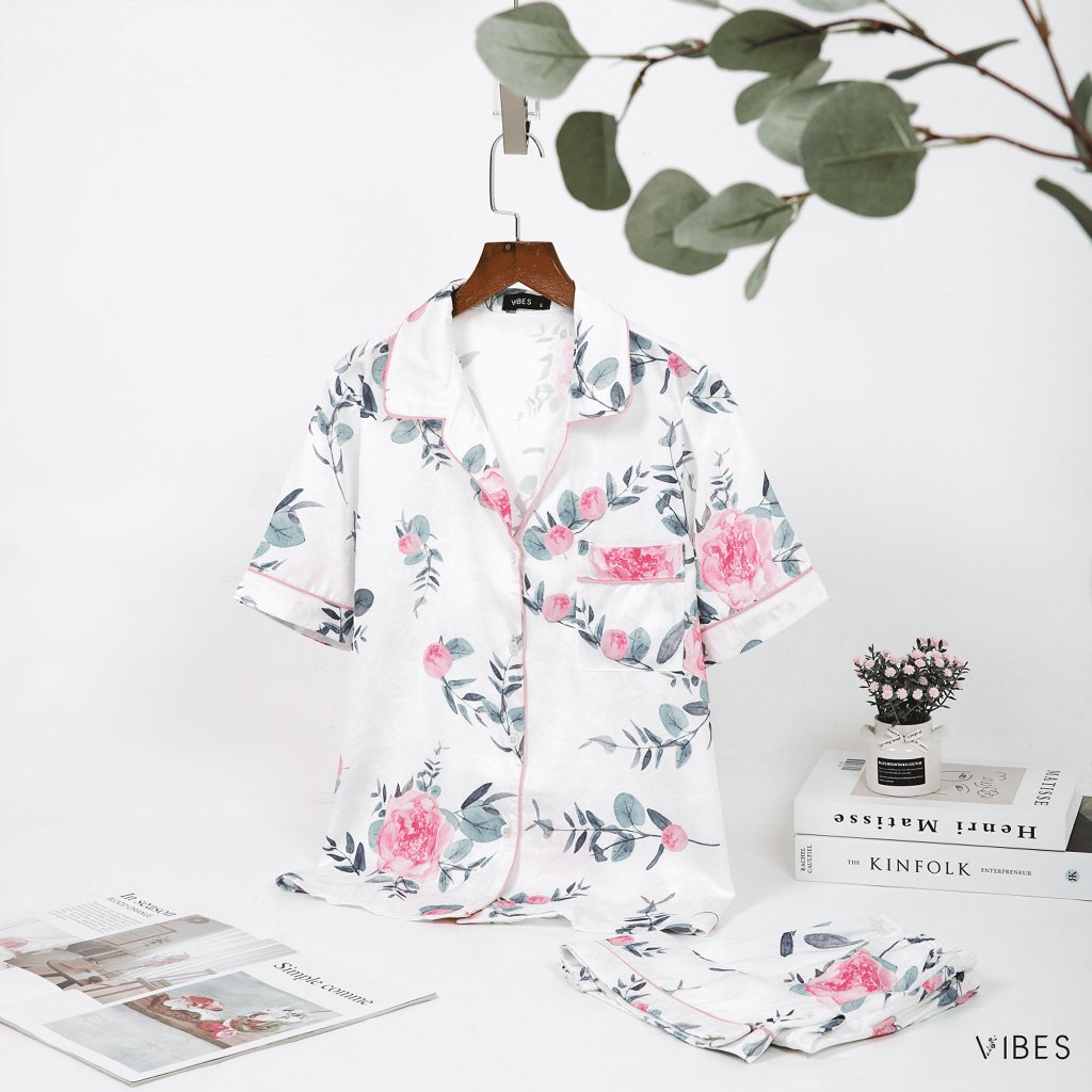 VIBES Đồ bộ Pijama ngắn Lụa Gấm cao cấp Rosie Py Set