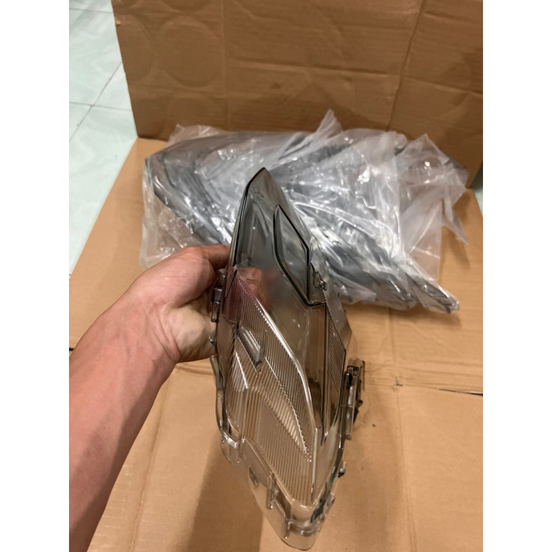 Kính pha đèn hậu xe AB 125/150/160 đời 2020 đến 2023