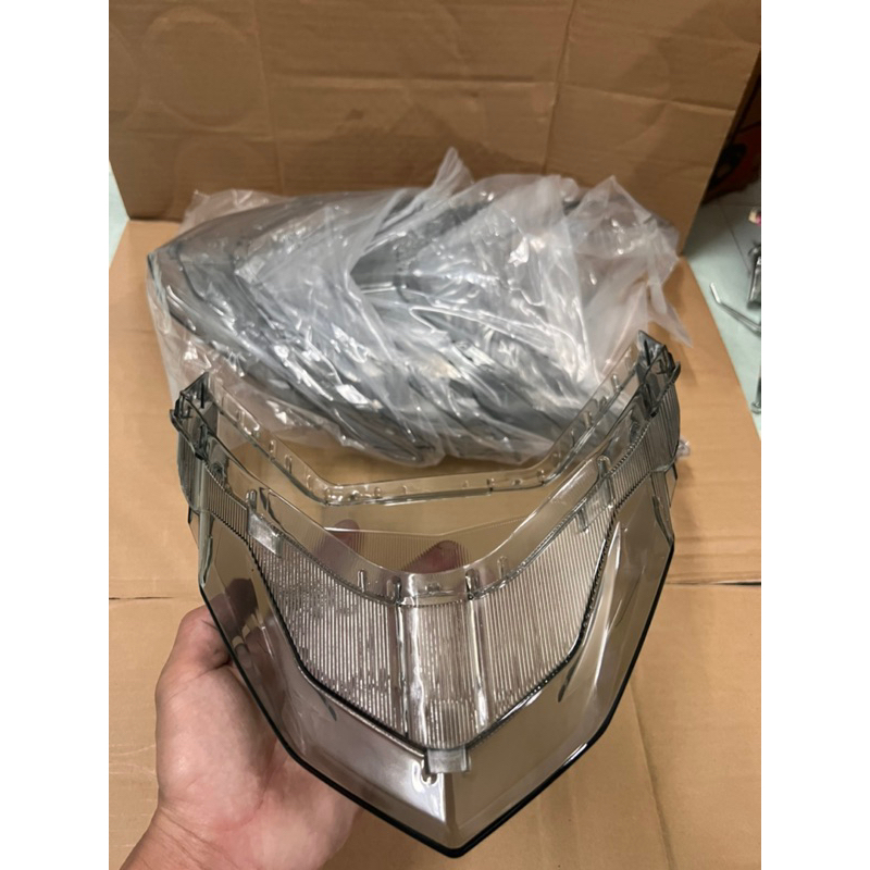 Kính pha đèn hậu xe AB 125/150/160 đời 2020 đến 2023