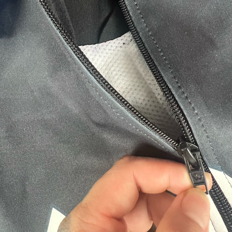 Bộ khoác thể thao ADIDAS