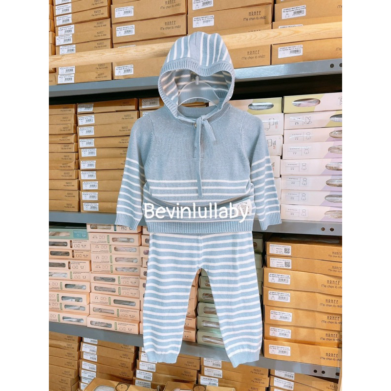 LULLABY - Bộ len sơ sinh tặng kèm mũ phối kẻ chất dày dặn cho bé trai/ gái NHL301M